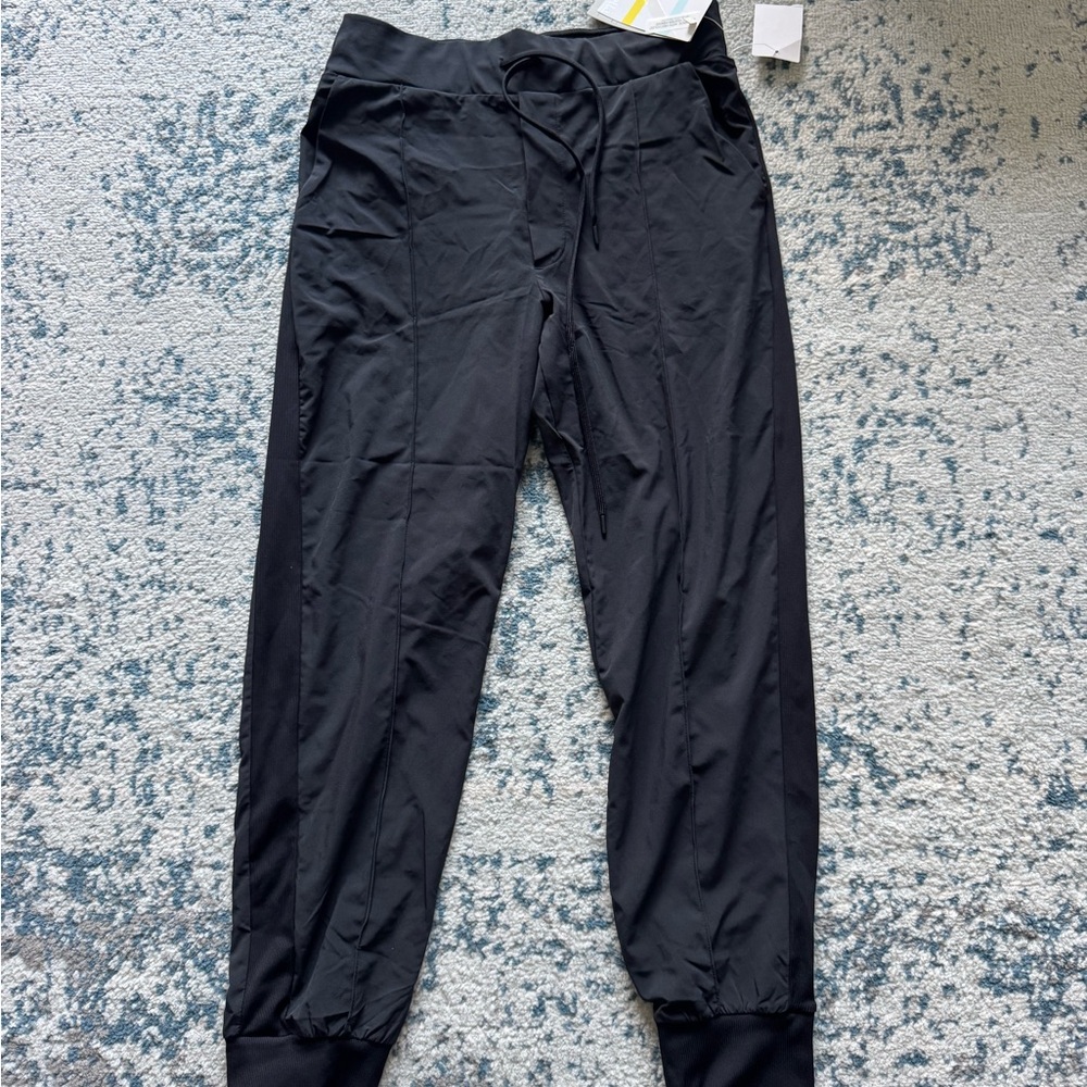 Zella Black Jogger Sweatpants with Tapered Leg